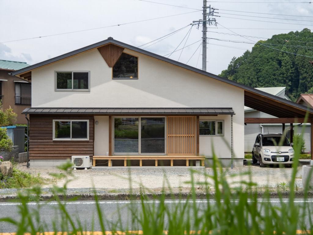 FUSA-HOUSE